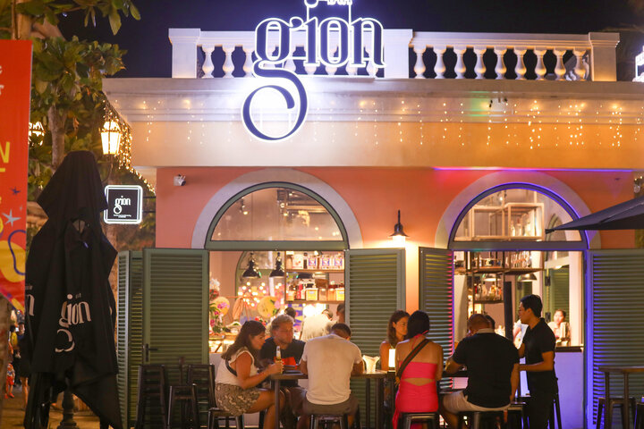 Gion Bar | Vui-Fest Bazaar 1