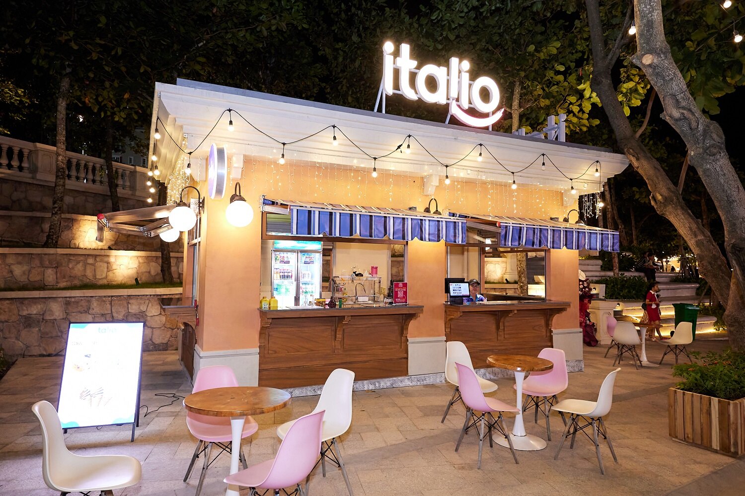 Kem Italio | VUI-Fest Bazaar 1