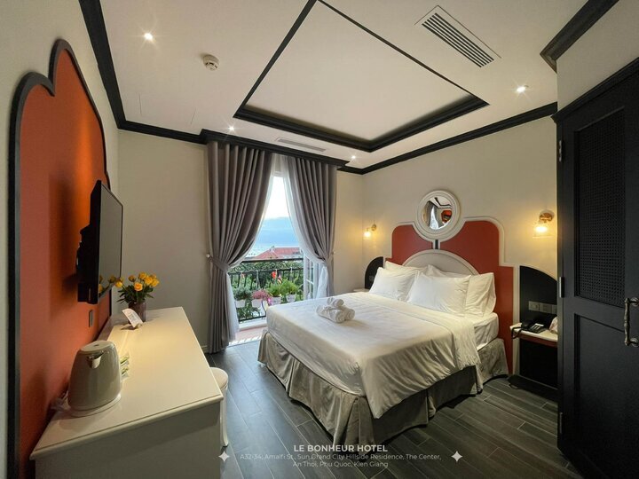 르 보느흐 호텔 (Le Bonheur Hotel) 1