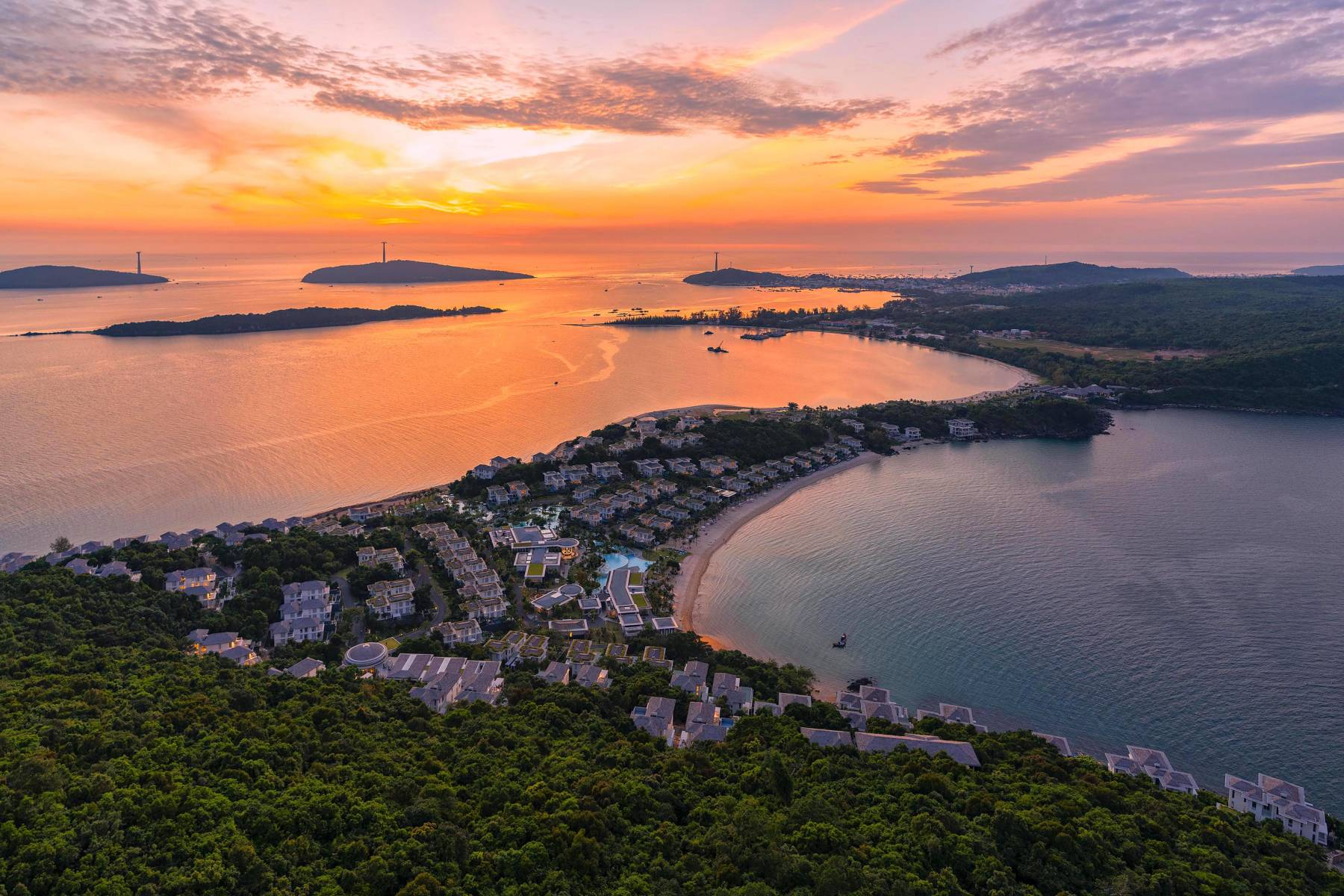 Khung cảnh như “hòa làm một” với thiên nhiên tại Premier Village Phu Quoc