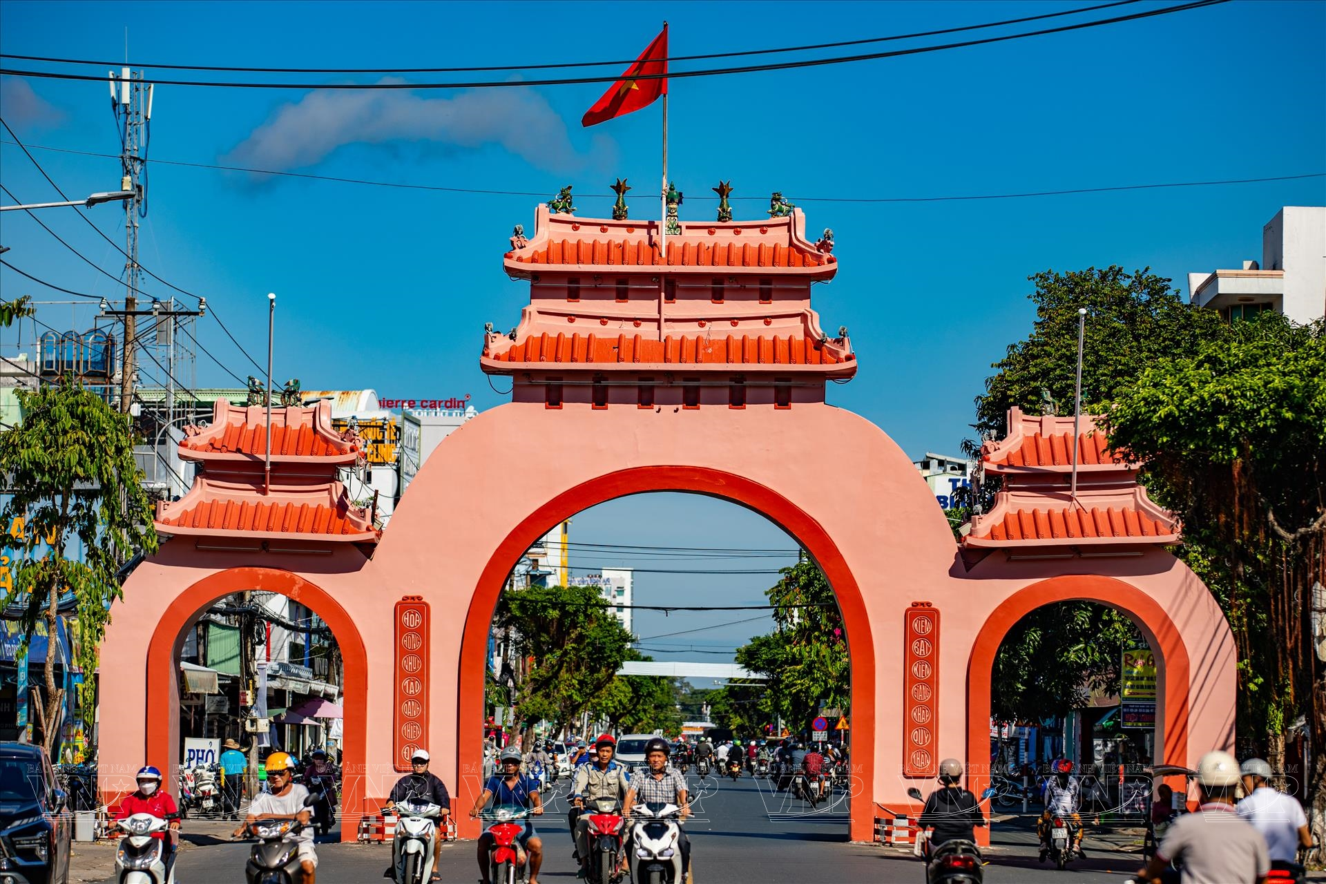 Cổng Tam Quan mang nhiều giá trị tâm linh và có ý nghĩa quan trọng trong đời sống của người dân Rạch Giá 