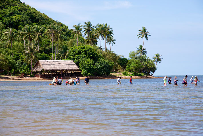Mùa khô là thời điểm lý tưởng để khám phá Ba Hòn Đầm