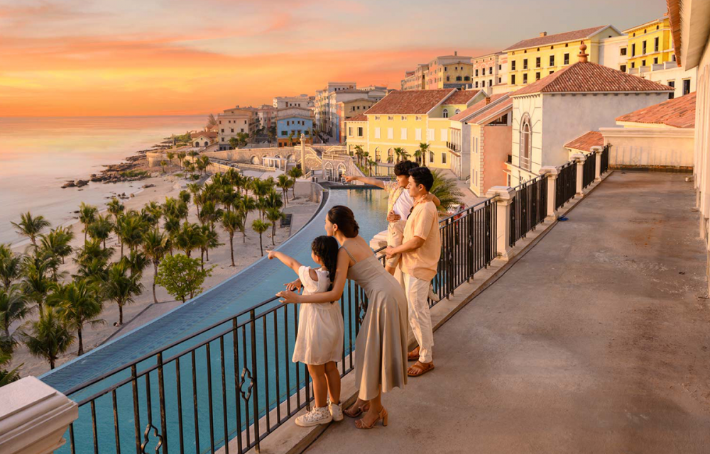 Sunset Town miễn phí vé vào cổng cho tất cả các du khách