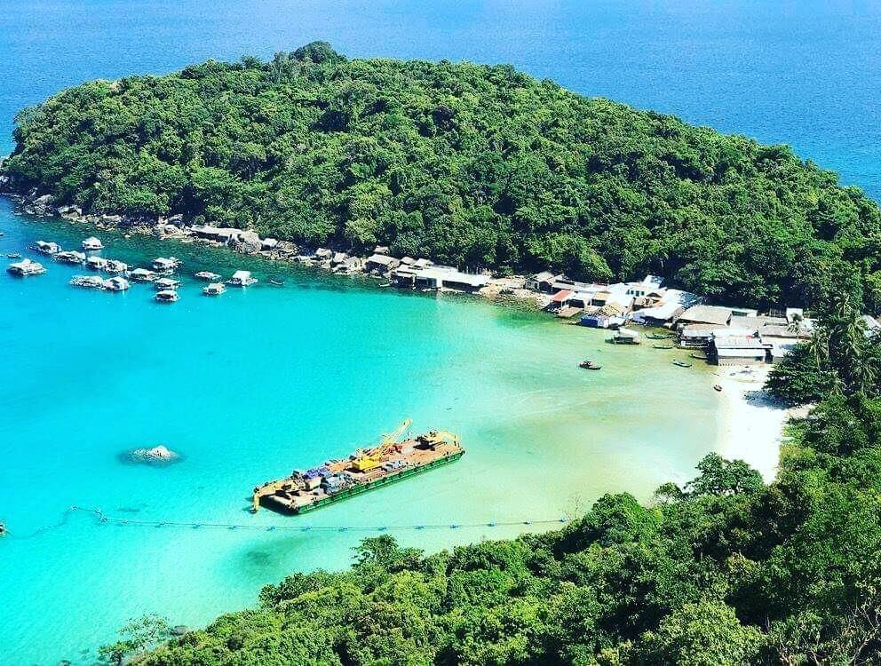 Khung cảnh thiên nhiên nguyên sơ tại Quần đảo Thổ Chu