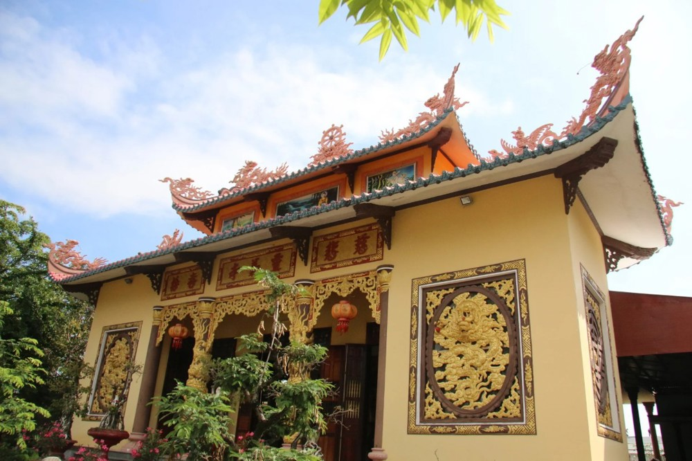 Hải Sơn Tự là một trong những địa điểm tâm linh nổi tiếng tại Kiên Lương