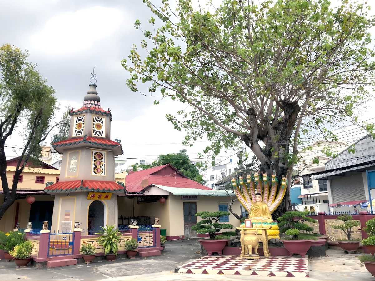 Không gian Chùa Tam Bảo thể hiện dấu ấn Phật giáo Nam Bộ giữa đô thị An Giang.