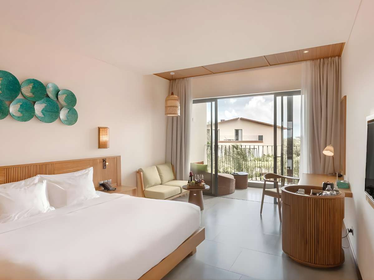 Phòng nghỉ đại tại Dusit Princess Moonrise Beach Resort mang lại cảm giác thoải mái.