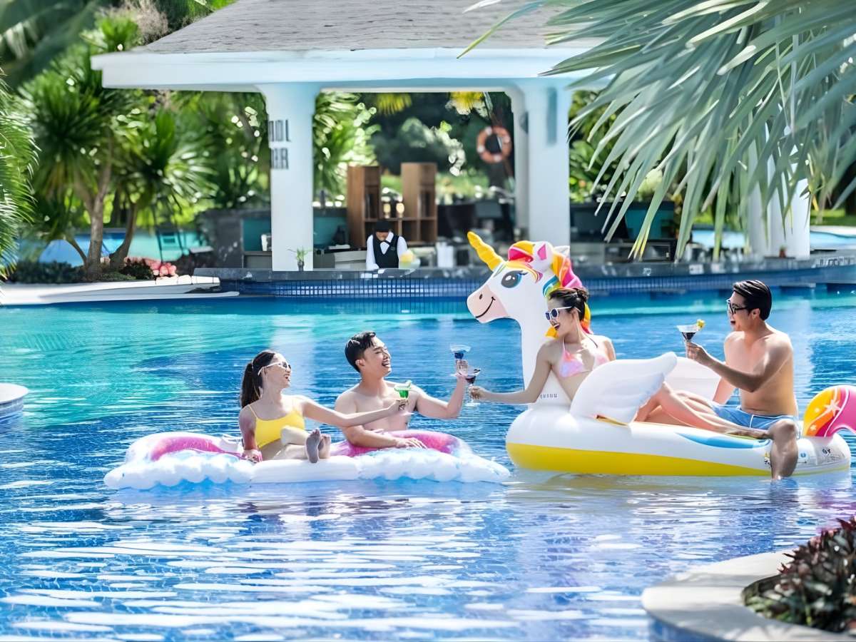Thời điểm lý tưởng từ tháng 11 giúp du khách tận hưởng trọn vẹn trải nghiệm nghỉ dưỡng.