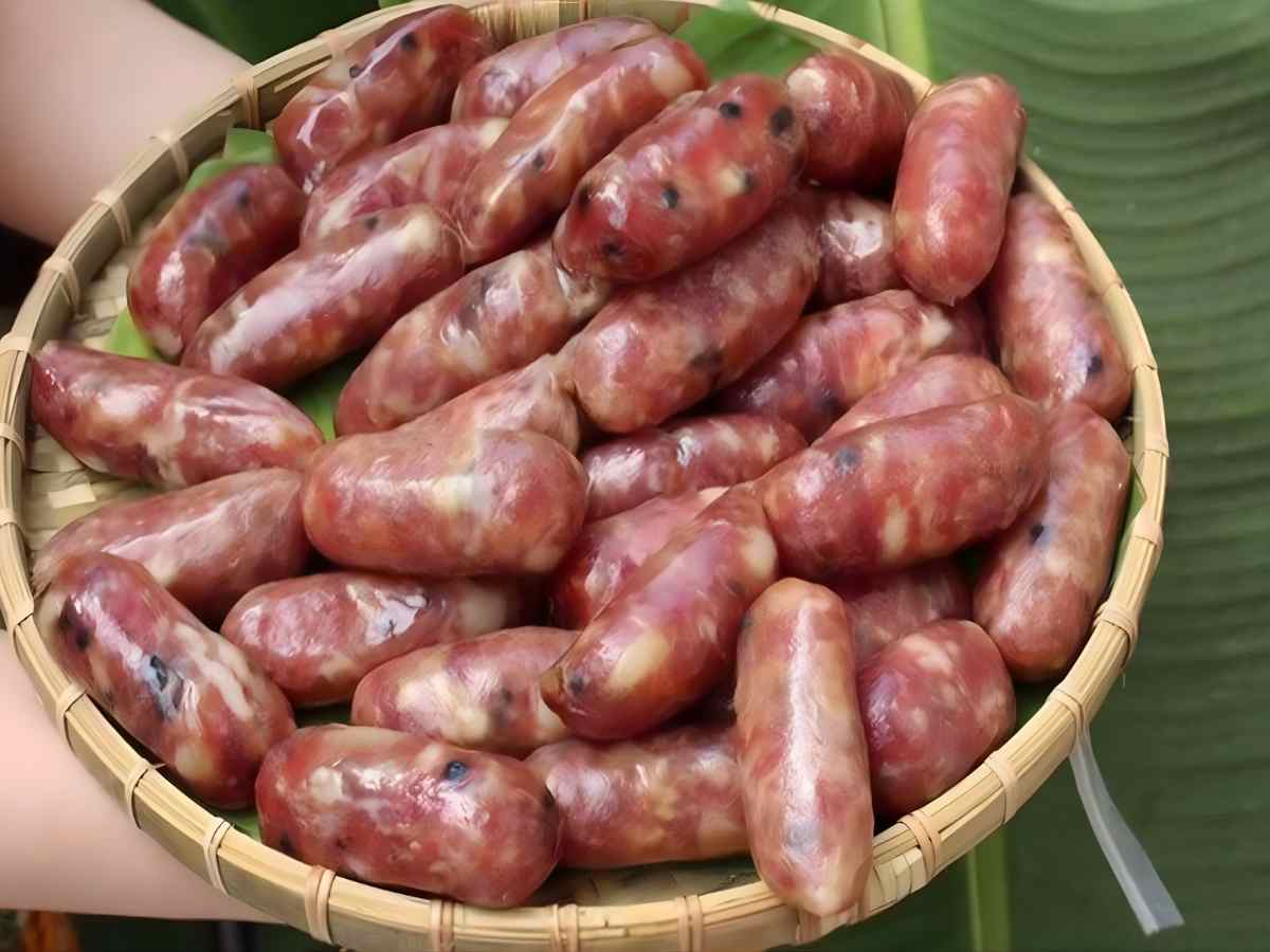 Tung lò mò phản ánh sinh hoạt cộng đồng và truyền thống ẩm thực người Chăm An Giang.