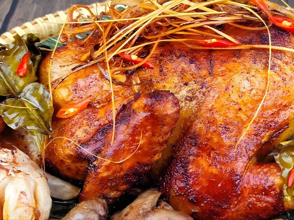Điều kiện tự nhiên Ô Thum định hình cách ăn uống gắn với nguồn nguyên liệu bản địa.