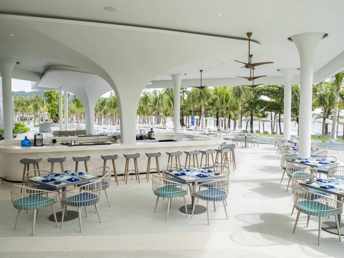 Tiện ích tại Premier Residences Phu Quoc Emerald Bay phù hợp với gia đình có trẻ nhỏ.
