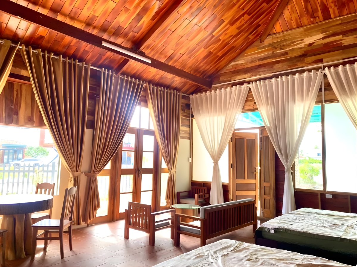 Homestay là lựa chọn lưu trú được nhiều du khách yêu thích khi đến Hà Tiên. 
