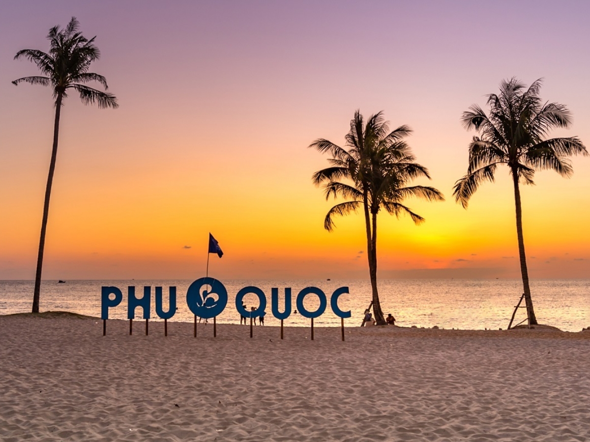 Phú Quốc là điểm đến yêu thích của du khách trong và ngoài nước trong những năm gần đây.