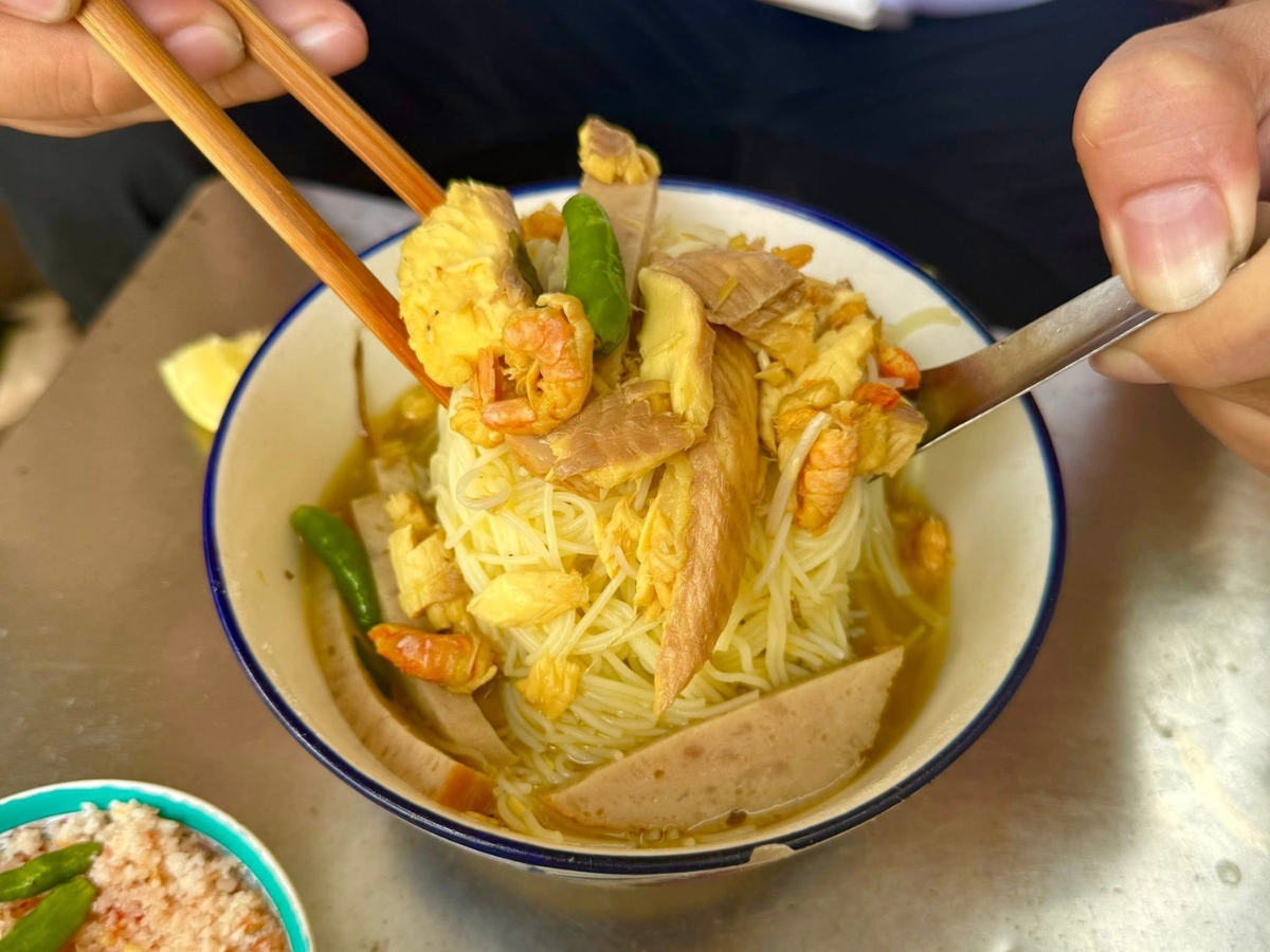 Bún cá Cô The với vị ngọt thanh tự nhiên cùng mùi thơm đặc trưng.