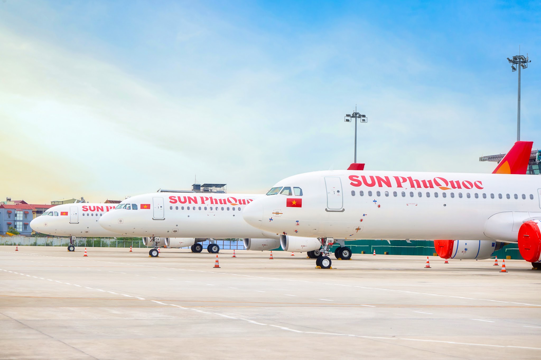Tập đoàn Sun Group “bắt tay” Changi Airports International nhằm phát triển Cảng HKQT Phú Quốc theo tiêu chuẩn quốc tế. Ảnh Ánh Dương.