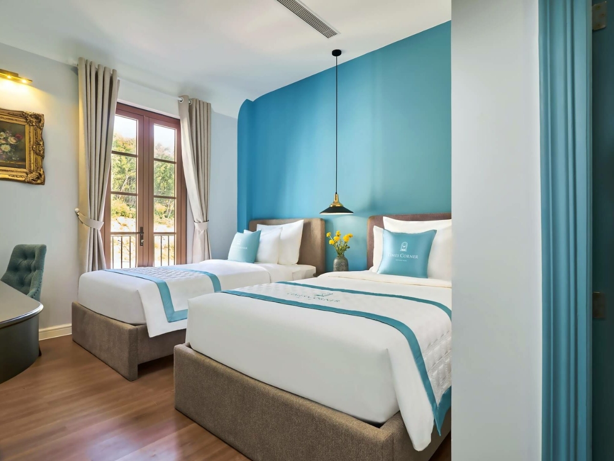Phòng nghỉ được thiết kế sang trọng, đầy đủ tiện nghi.