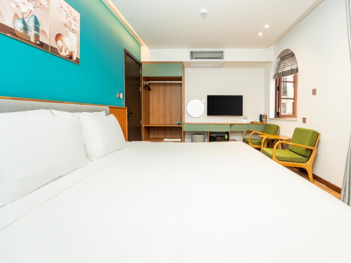 Phòng nghỉ rộng rãi, đầy đủ tiện nghi tại Mimosa Hotel Phu Quoc. 