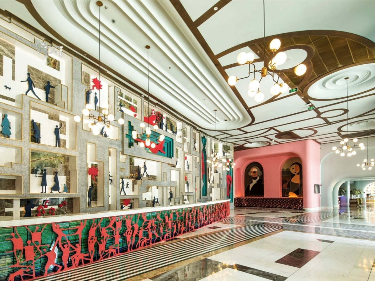 Chiêm ngưỡng không gian nghệ thuật tại bảo tàng Sun Signature Gallery.