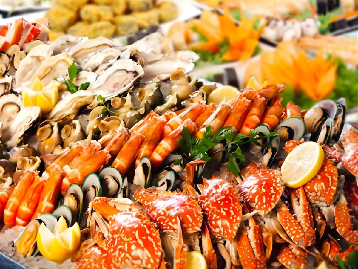 Hải sản được chế biến đơn giản giúp giữ trọn hương vị ngon ngọt tự nhiên. (Nguồn: Sưu tầm)