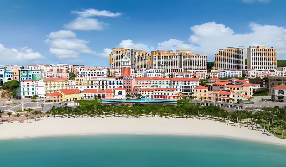 La Festa Phú Quốc kiến trúc Địa Trung Hải, gần biển và khu vui chơi