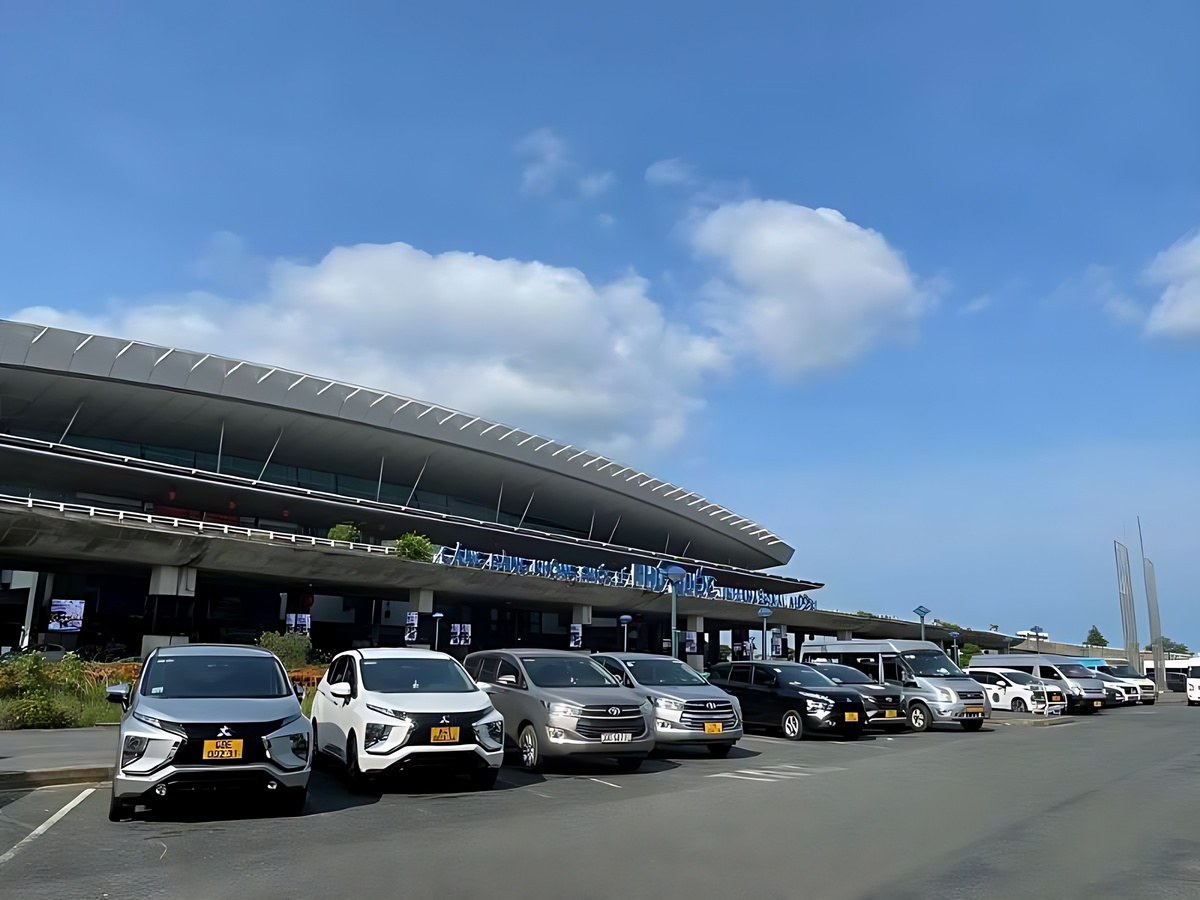 Thuê ô tô Phú Quốc tiện nghi, phù hợp gia đình di chuyển xuyên đảo