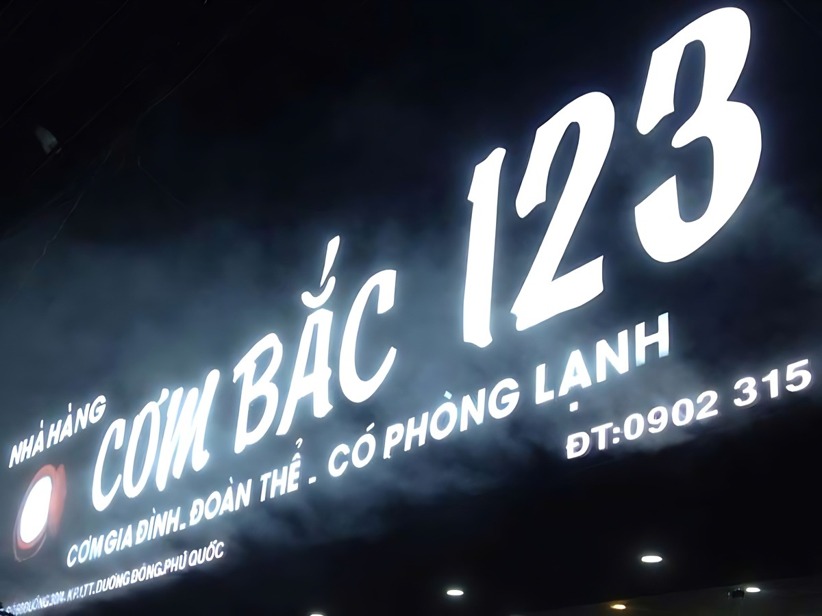 Quán cơm Bắc 123 phục vụ món cơm gia đình giá rẻ