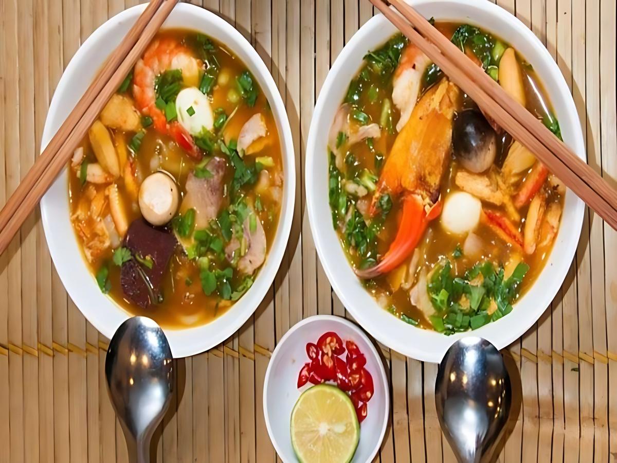 Thịt ghẹ chắc thơm được tách sẵn tạo hình thức hấp dẫn