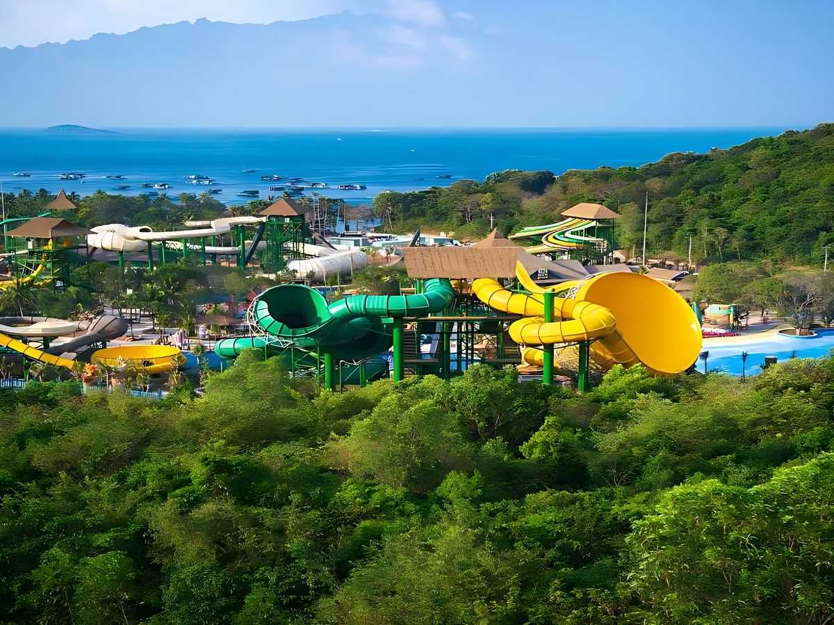 Hành trình ra Hòn Thơm bằng tàu hoặc cáp treo