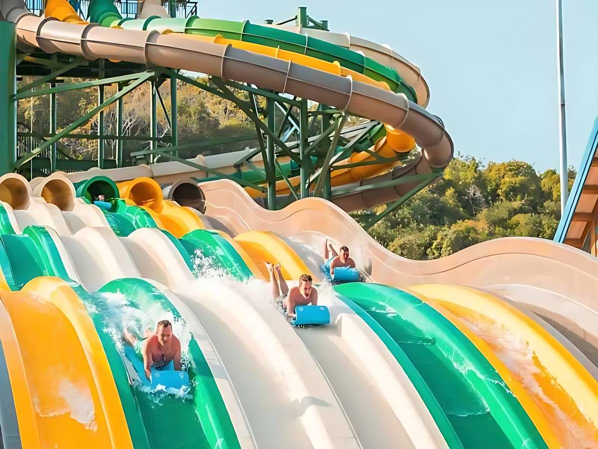 Aquatopia Hòn Thơm với trò chơi cảm giác mạnh và khu gia đình