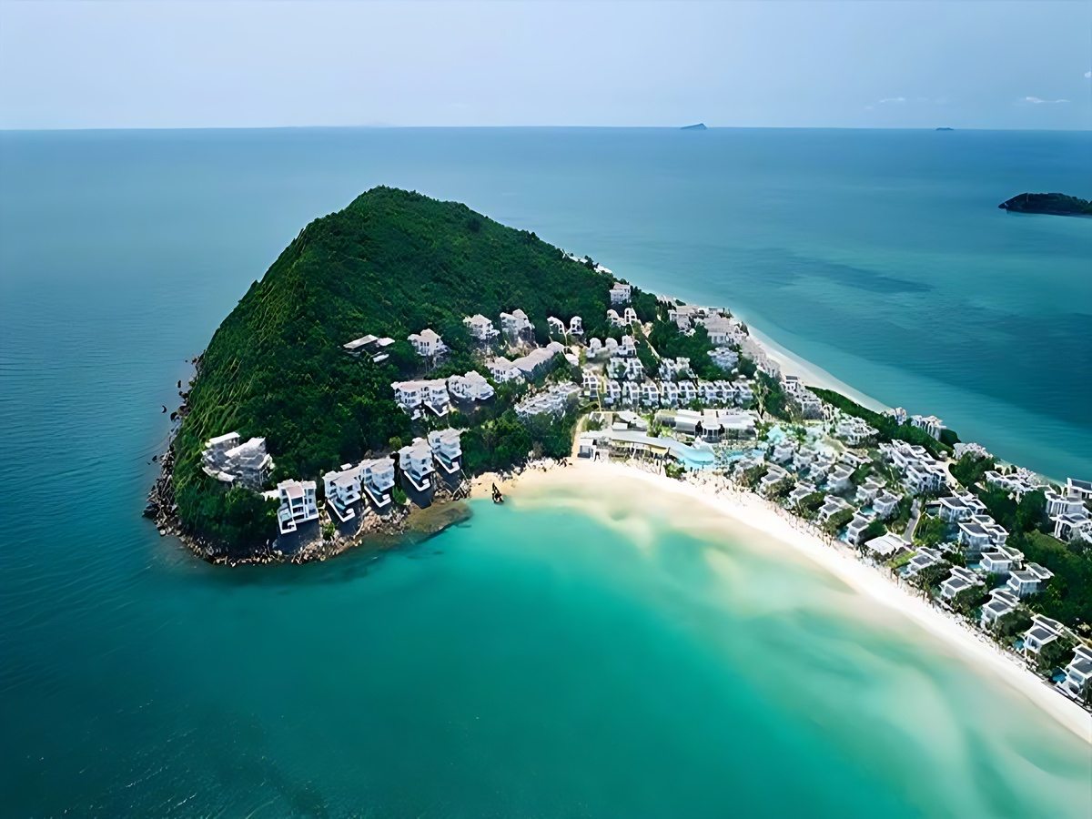 Premier Village Phu Quoc Resort tại Mũi Ông Đội với villa riêng có hồ bơi và hai mặt biển