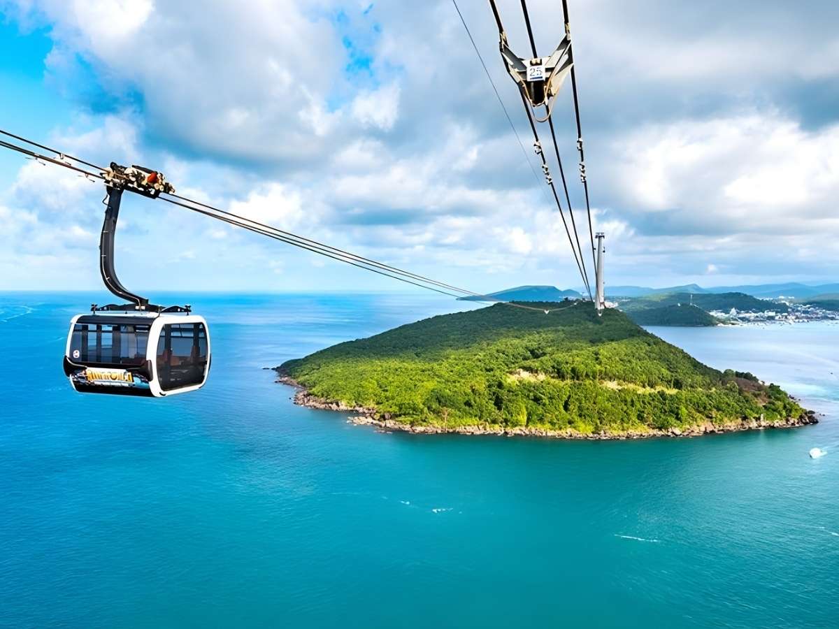 Lộ trình tham quan Hòn Thơm từ ga cáp treo đến Aquatopia
