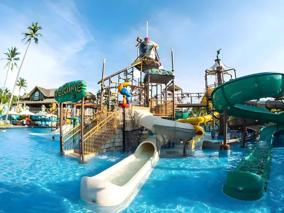 Khám phá công viên nước Aquatopia tại Sun World Hon Thom
