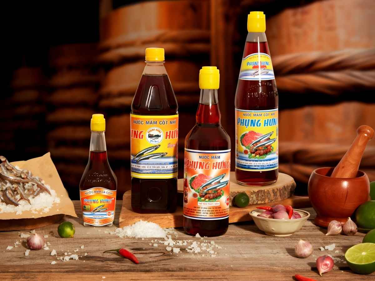 Nước mắm Phú Quốc là một sản phẩm đặc trưng của vùng biển An Giang