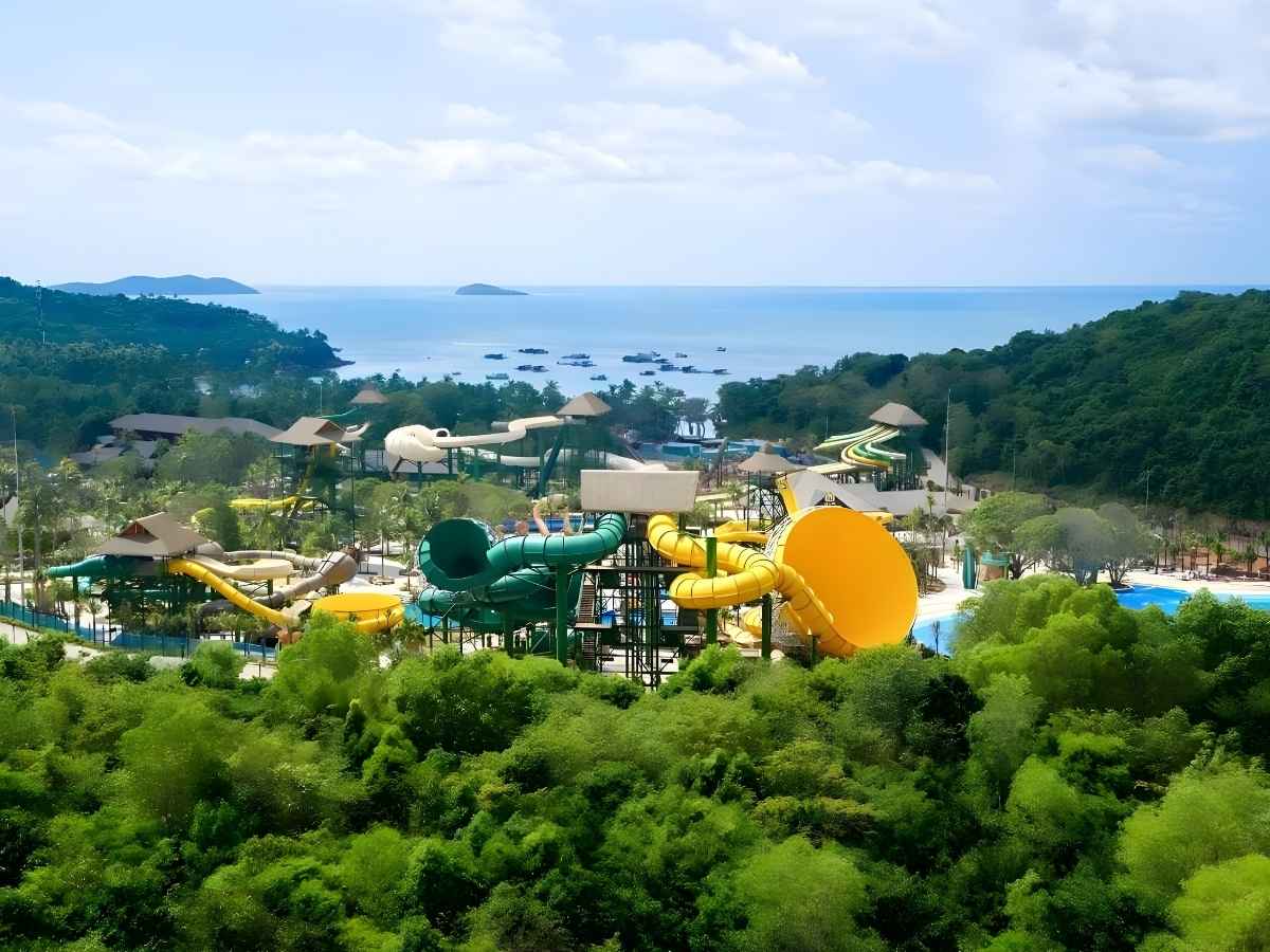 Bắt đầu hành trình khám phá công viên giải trí nổi bật tại Sun World Hon Thom