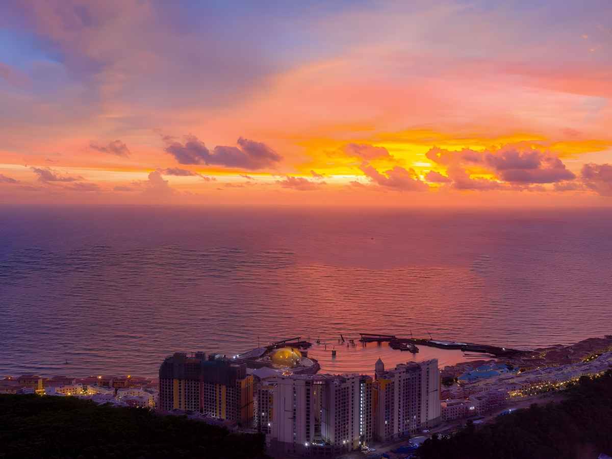 Cảm nhận không khí đầy lãng mạn tại thị trấn Hoàng Hôn