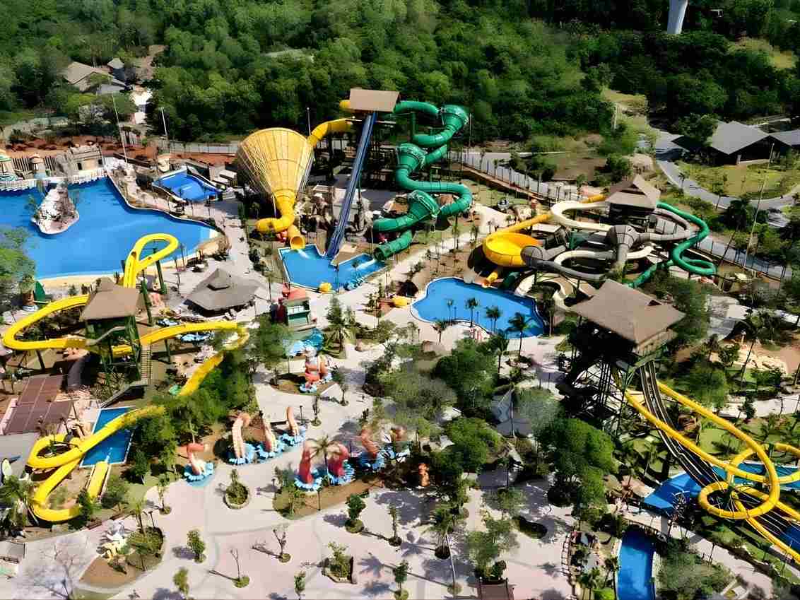 Trải nghiệm công viên nước Aquatopia ấn tượng