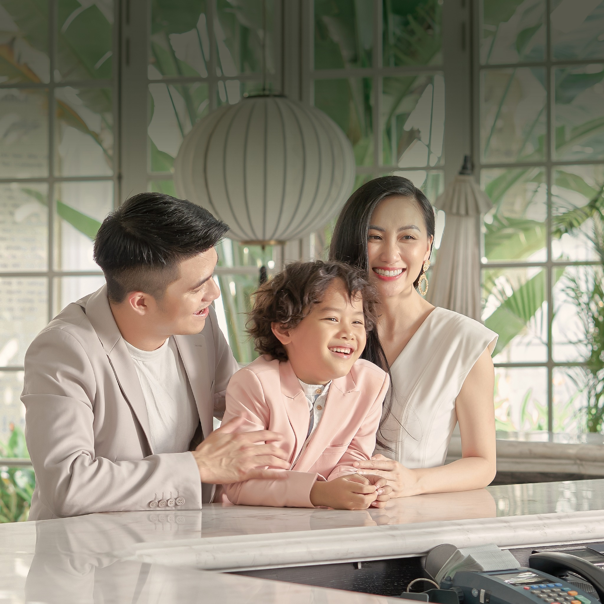 Du khách sẽ có kỳ nghỉ trọn vẹn hơn khi lựa chọn combo nghỉ dưỡng 5 sao tại Phú Quốc.