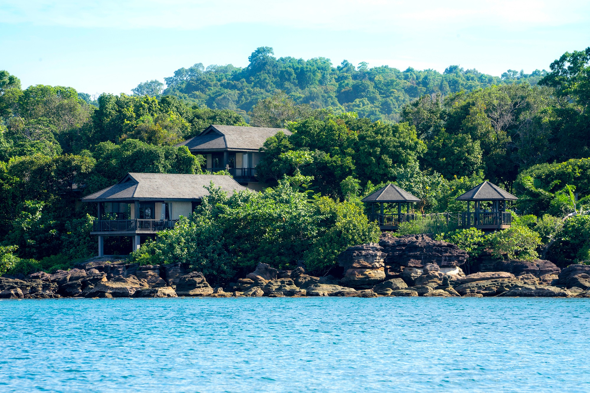 Villa nghỉ dưỡng riêng tư và độc đáo tại Nam Nghi Coral Peninsula. (