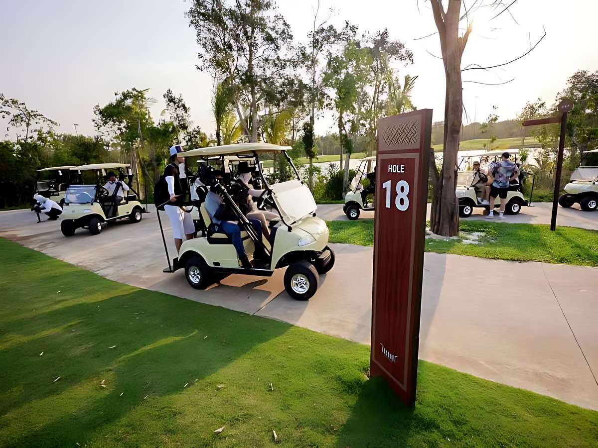 Tiện ích và dịch vụ hiện đại tại sân golf ven biển Phú Quốc.