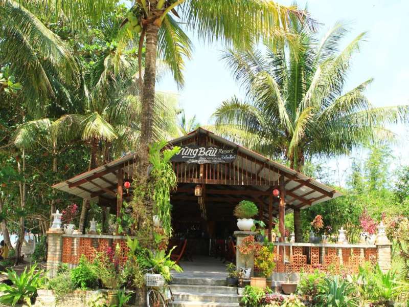 Vung Bau Resort gần sân golf, không gian yên tĩnh giữa thiên nhiên