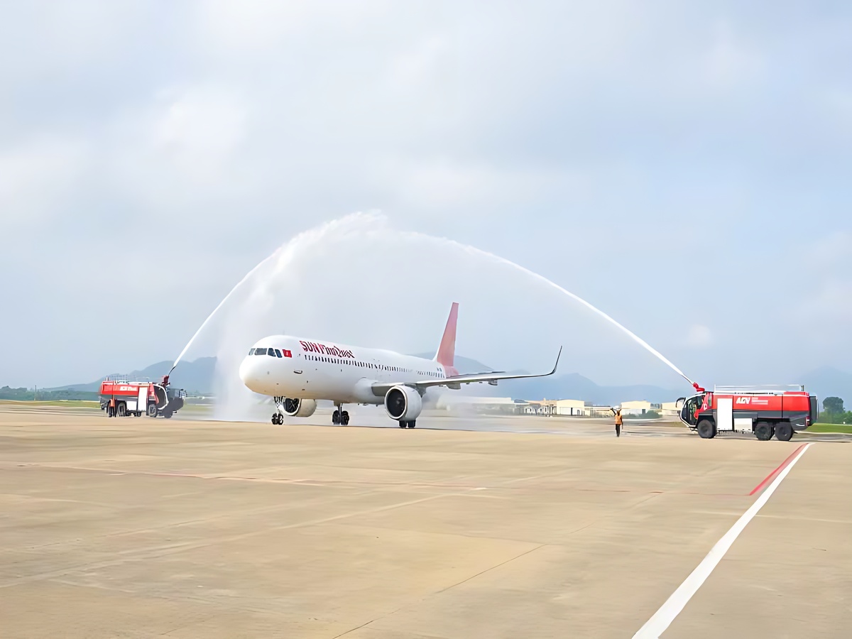 Du khách đến Phú Quốc bằng máy bay nhanh chóng và an toàn.
