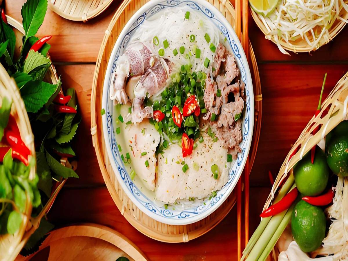 Món bún Phú Quốc dân dã mang đậm hương vị biển An Giang.