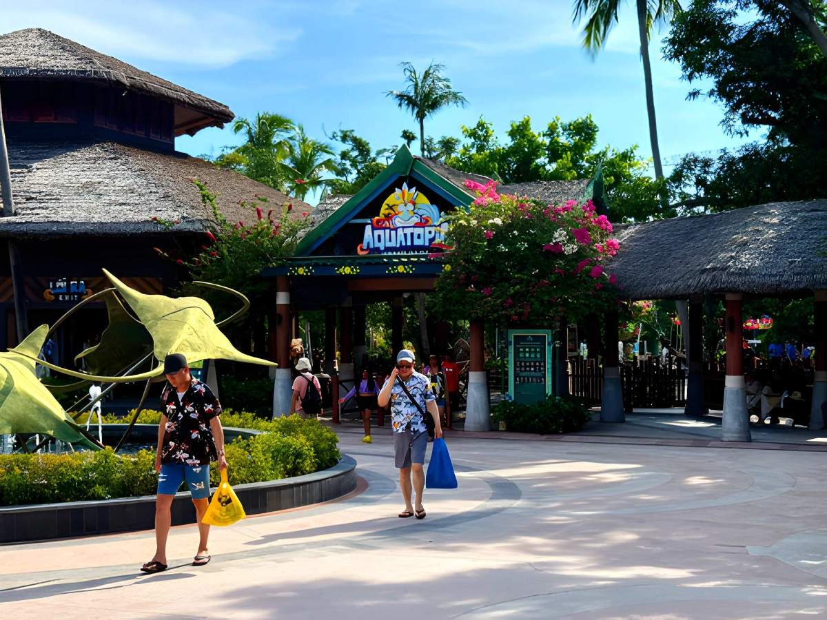 Quầy vé và khu check-in công viên nước Aquatopia (