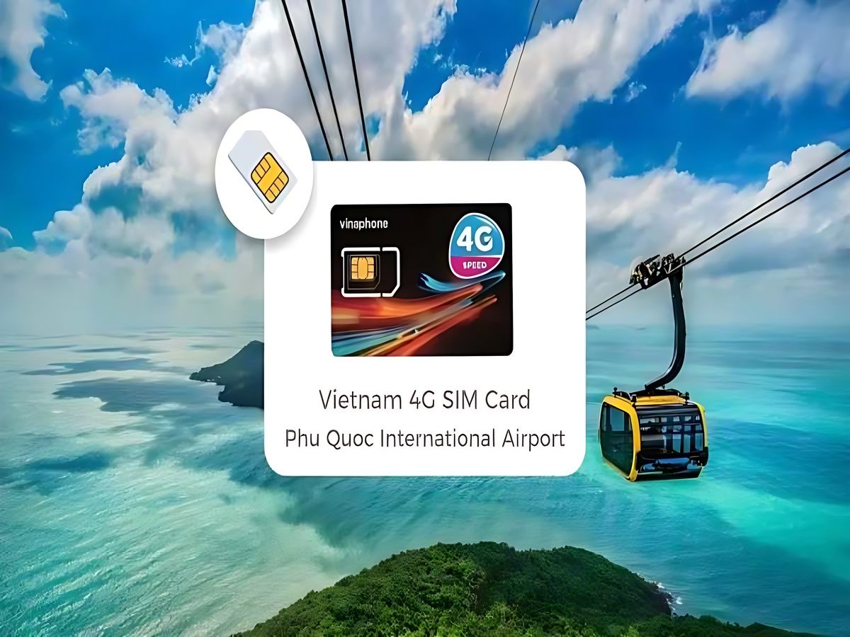 Du khách mua sim du lịch tại sân bay Phú Quốc nhanh chóng.