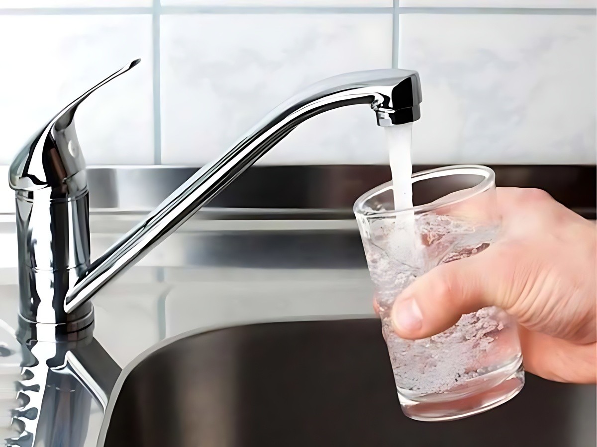 Du khách không nên uống nước máy trực tiếp ở Phú Quốc. 