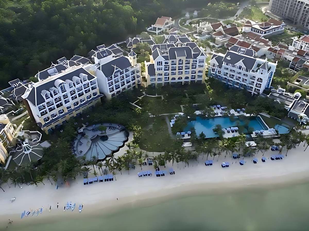 JW Marriott Phu Quoc Emerald Bay Resort được du khách yêu thích.