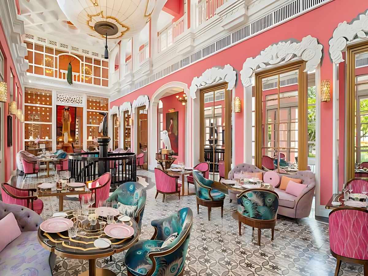 Khách sạn JW Marriott Phú Quốc nổi bật kiến trúc độc đáo.
