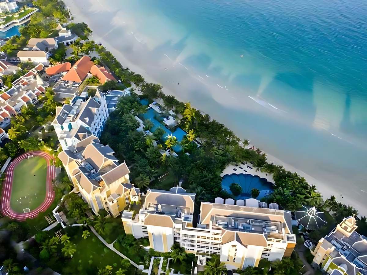 Khách nghỉ dưỡng trải nghiệm JW Marriott Phú Quốc Bãi Kem.
