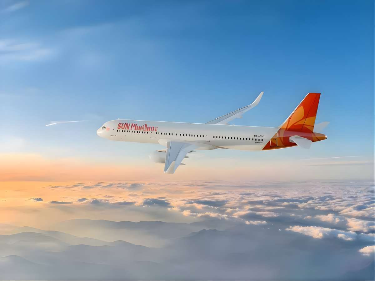 Du khách có thể lựa chọn Sun PhuQuoc Airways cho các chuyến bay đến Hòn Thơm.