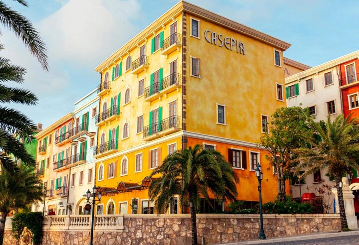 Sunset Town offers many affordable homestays for tourists to experience.